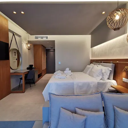 Colonides Hotel Vounária