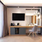 Hotell Colonides Retreat Sea & Silence