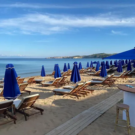Colonides Hotel