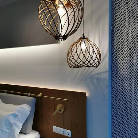 Colonides Hotel