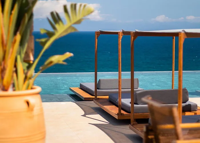 Colonides - Seaside Retreat Sea & Silence