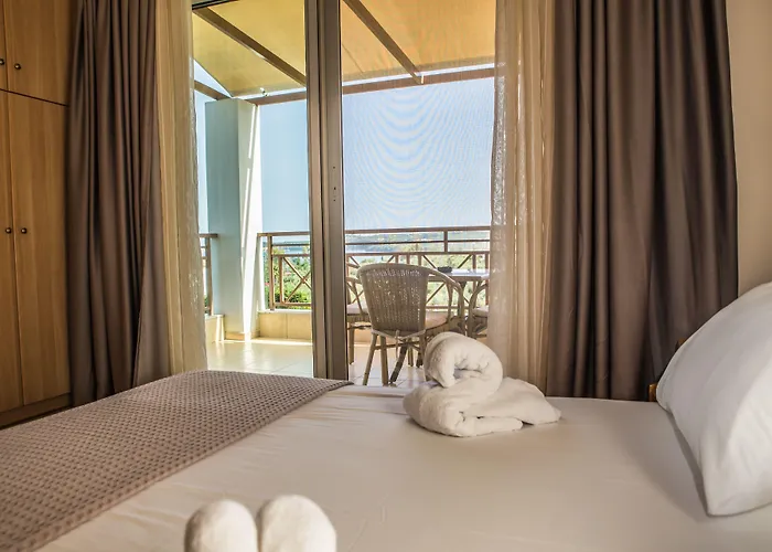 Hotel Colonides - Seaside Retreat Sea & Silence 4*