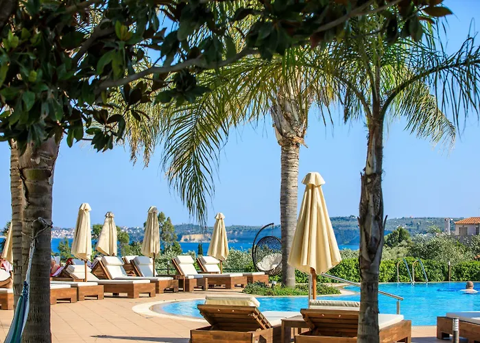 Colonides Hotel Vounária