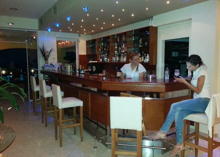 Colonides 4* Vounária